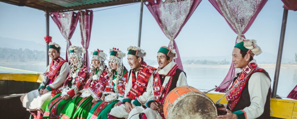 An elder from a Himalayan village sharing an oral tradition, representing the vital connection between Himalayan language and cultural heritage.