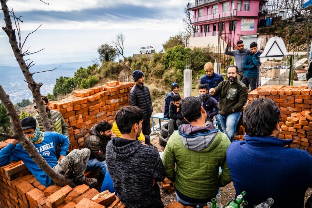 Dhauladhar Cleaners, SAMBH,